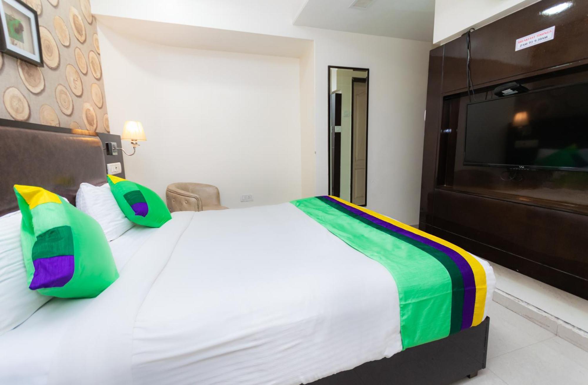 Hotel Laaiba Residency Family&Corporate Stays, Jogeshwari West Mumbai Exterior foto