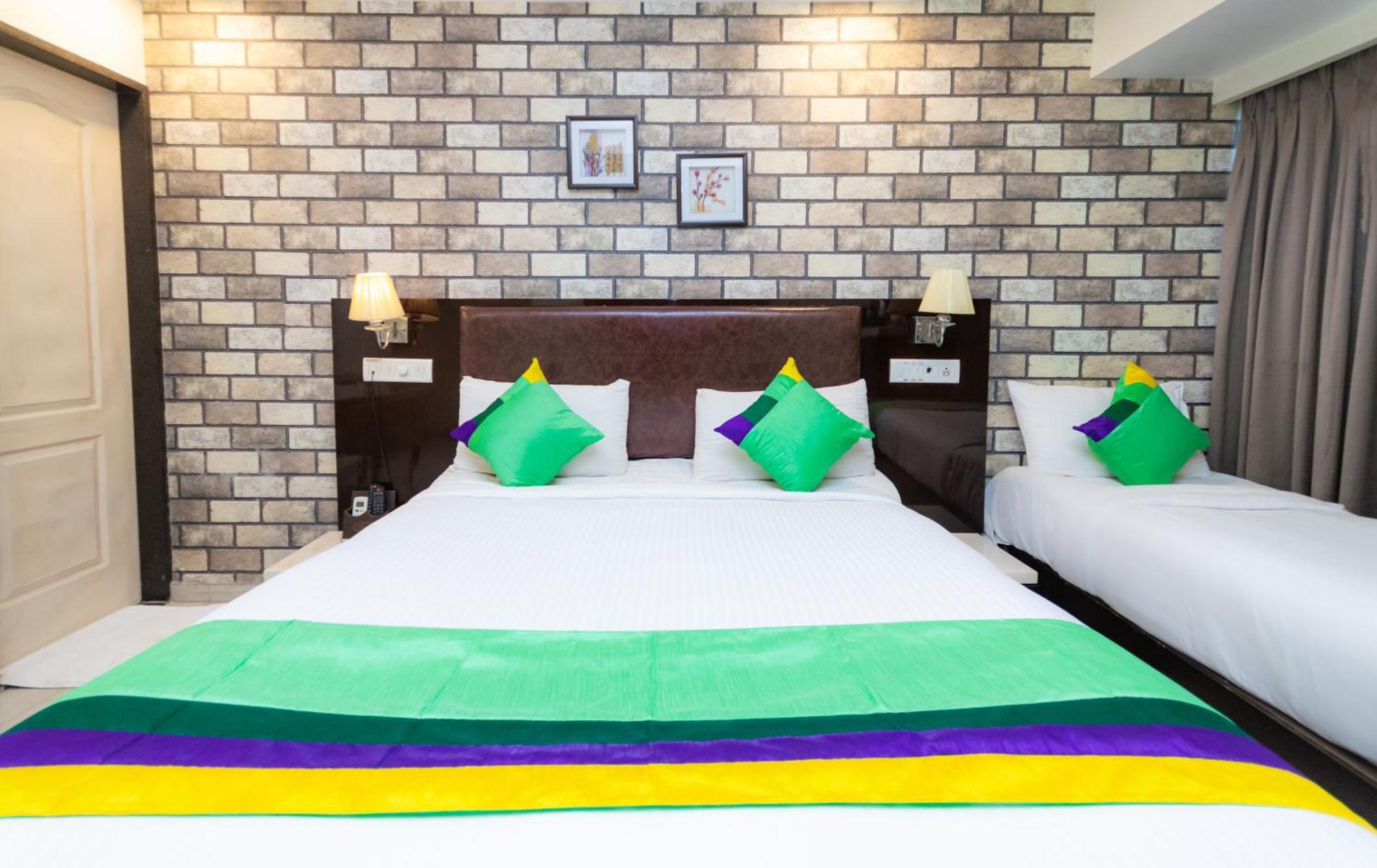 Hotel Laaiba Residency Family&Corporate Stays, Jogeshwari West Mumbai Exterior foto